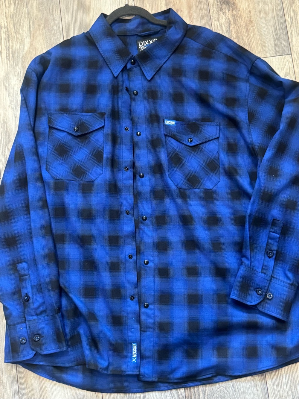 Men’s Dixxon “the circle pit” flannel 4xl